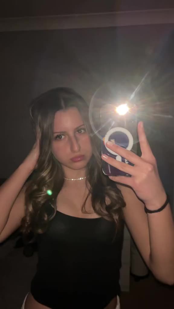 @❦