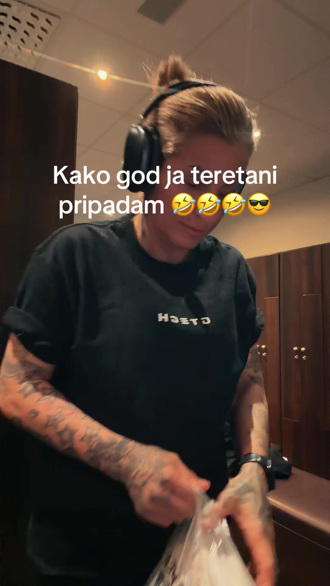 @Dincek 76🇧🇦🇸🇪