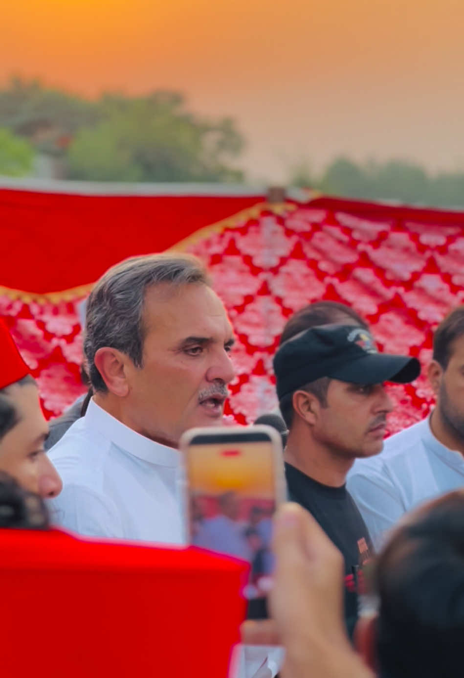 @𝙄𝙢𝙖𝙙 𝙈𝙖𝙣𝙙𝙤𝙤𝙧𝙞 🚩