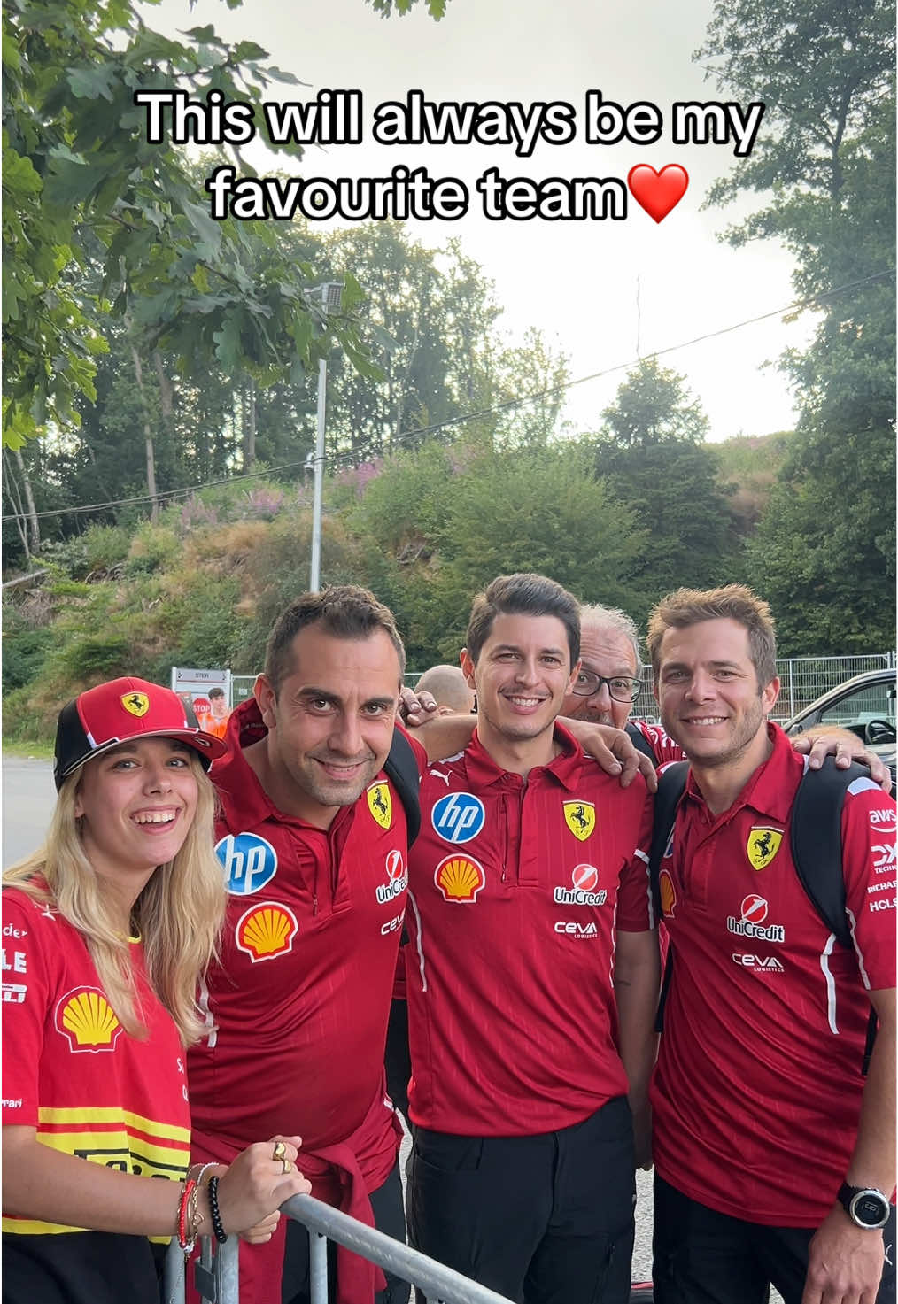 @Elineee 🏎️