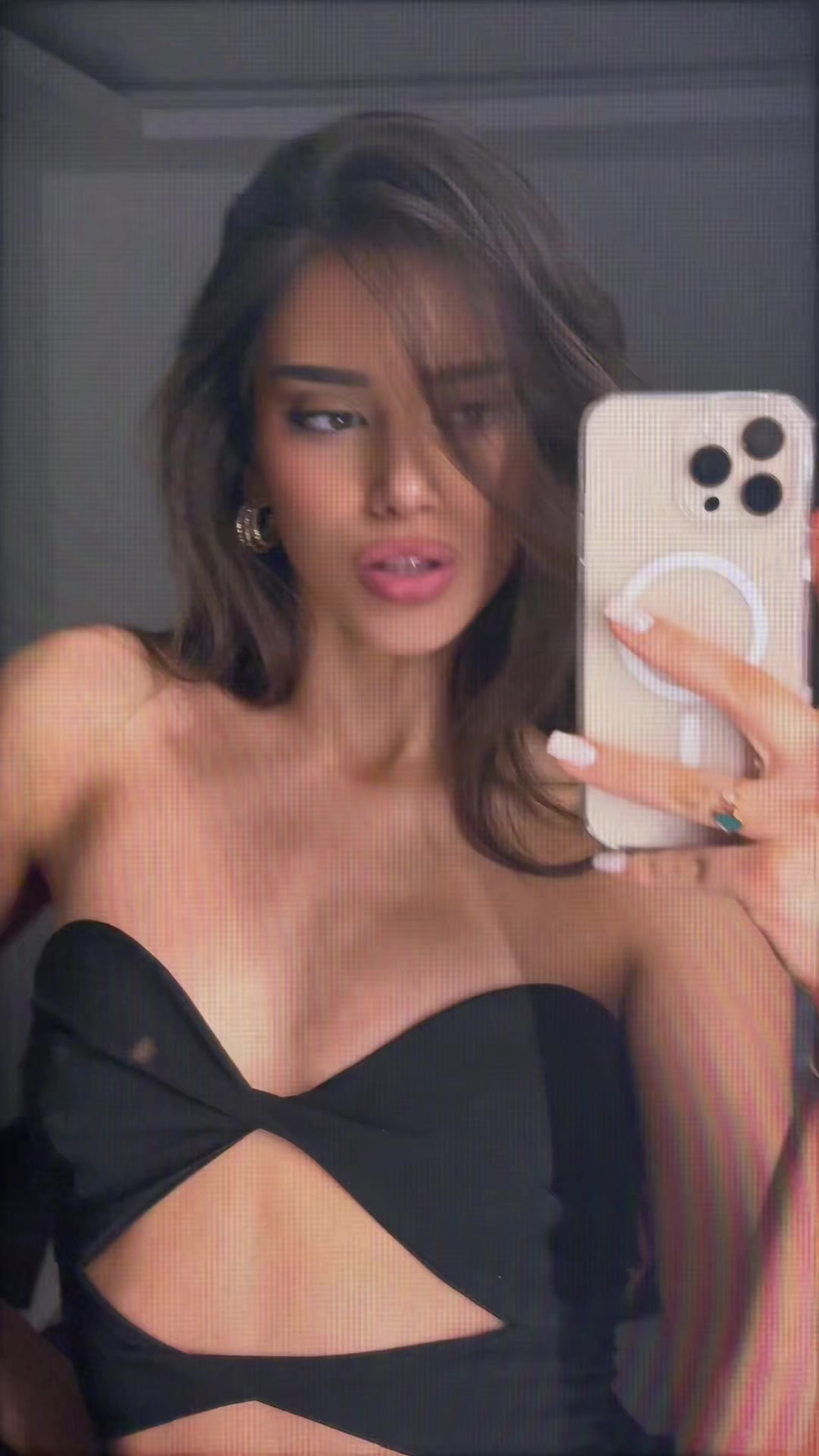 @taramatic
