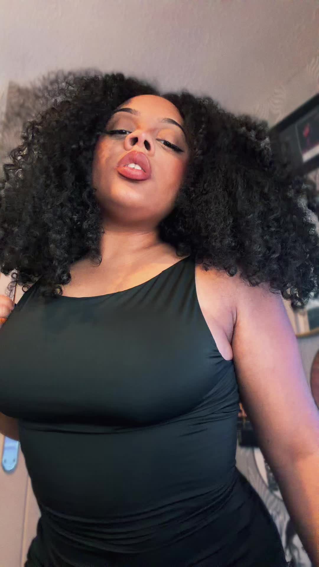 @ᴄʏʀᴀ