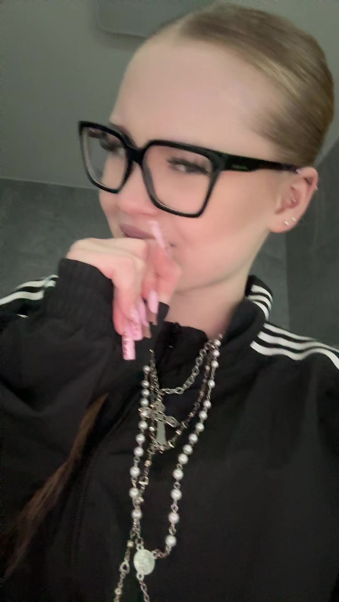 @dombrufka