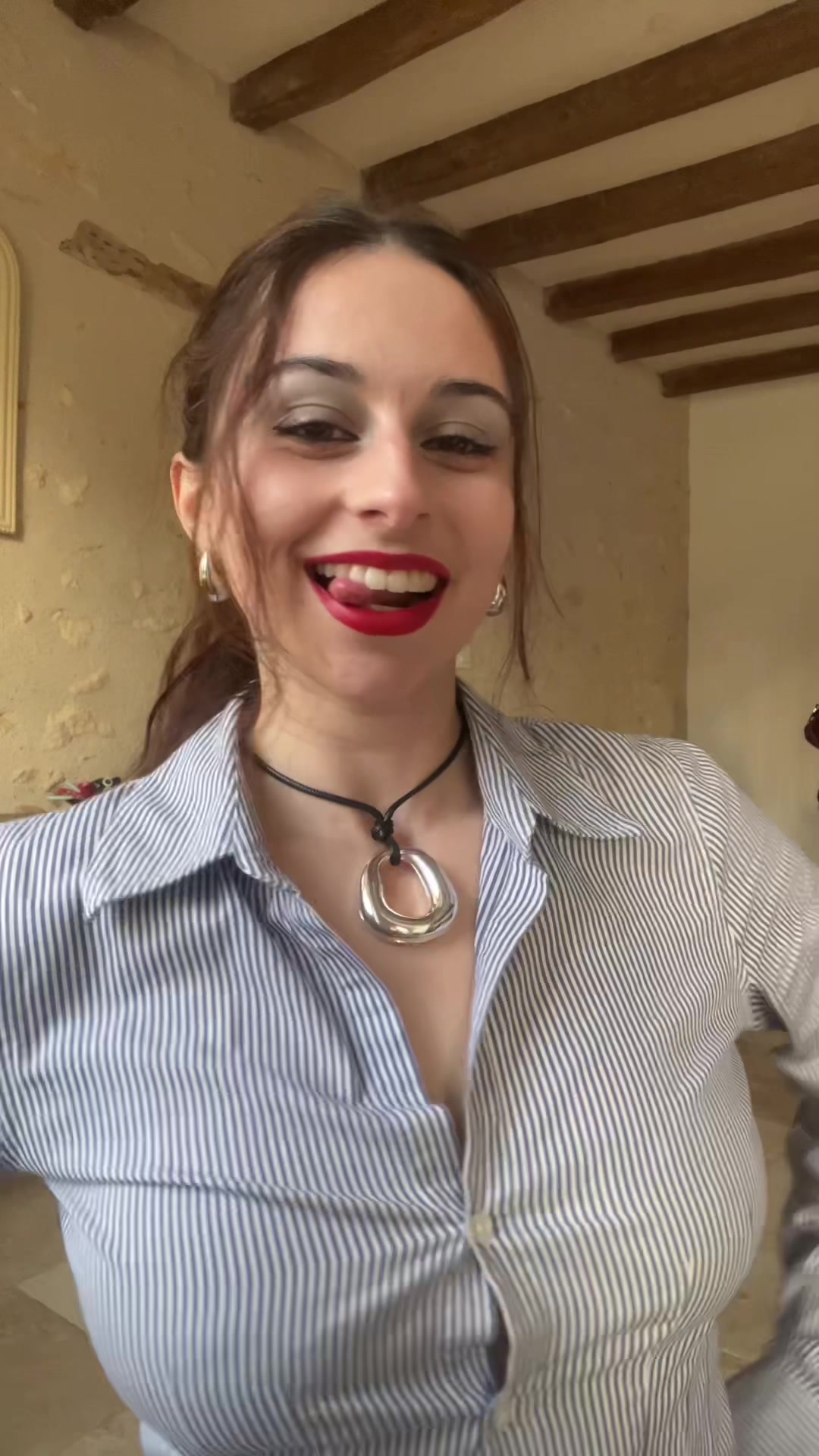 @𝑳𝒐𝒖𝒊𝒔𝒆