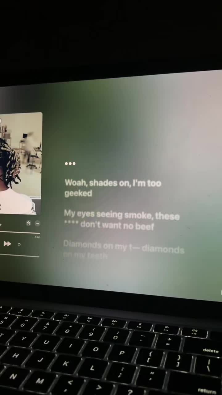 @loudL1ve