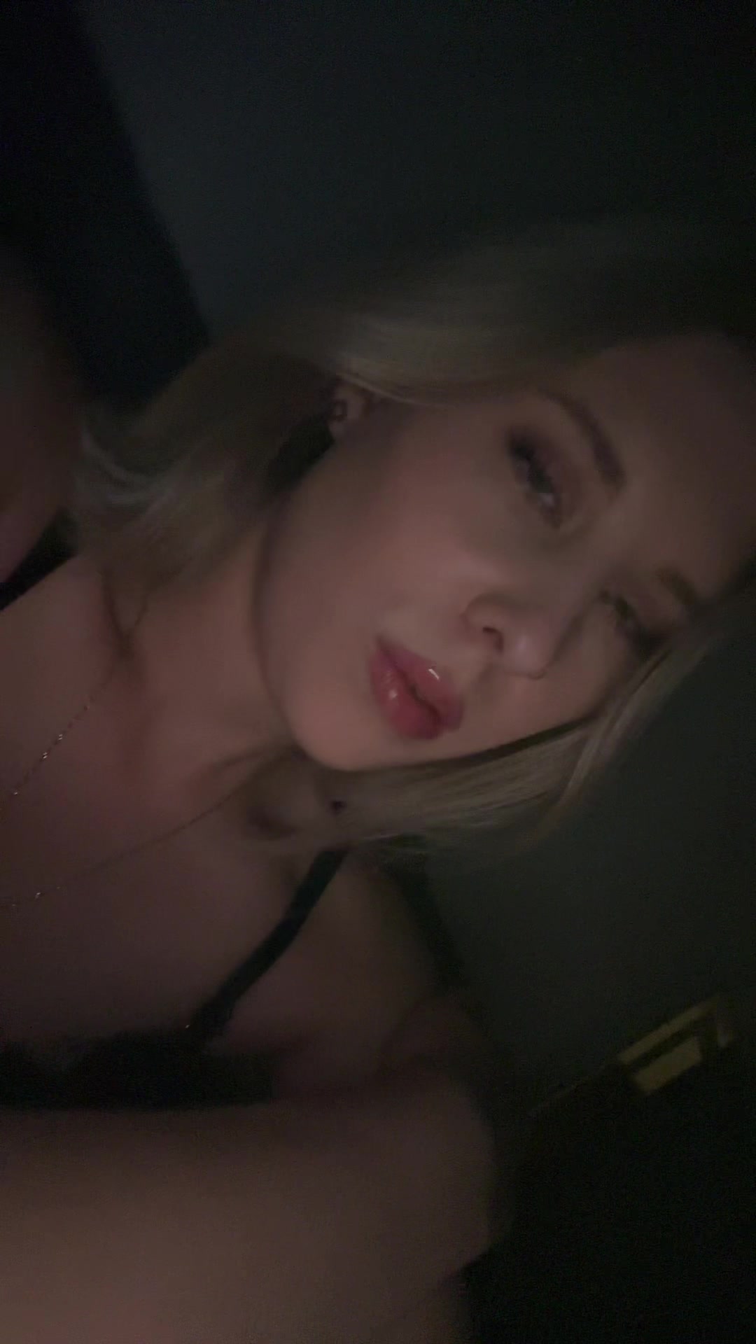@Vika