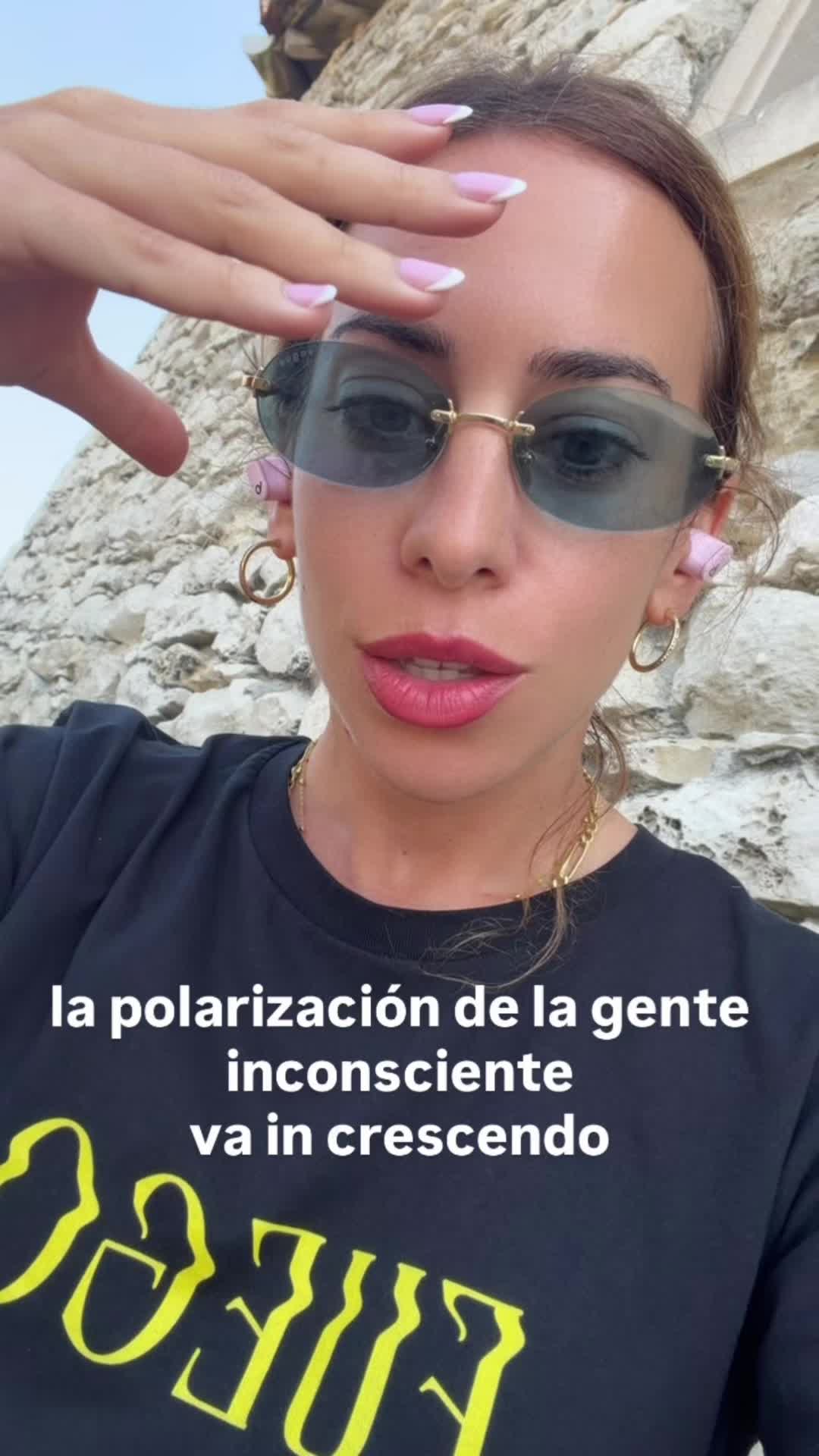@adrianablu