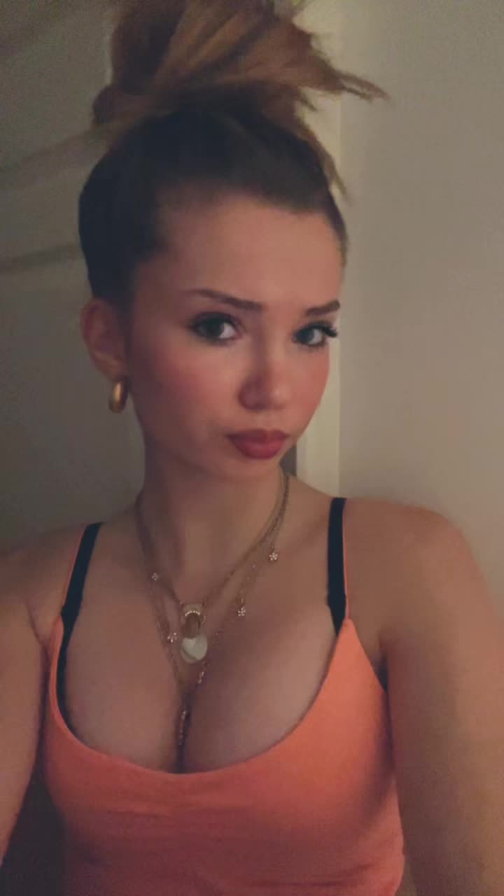 @Blondie