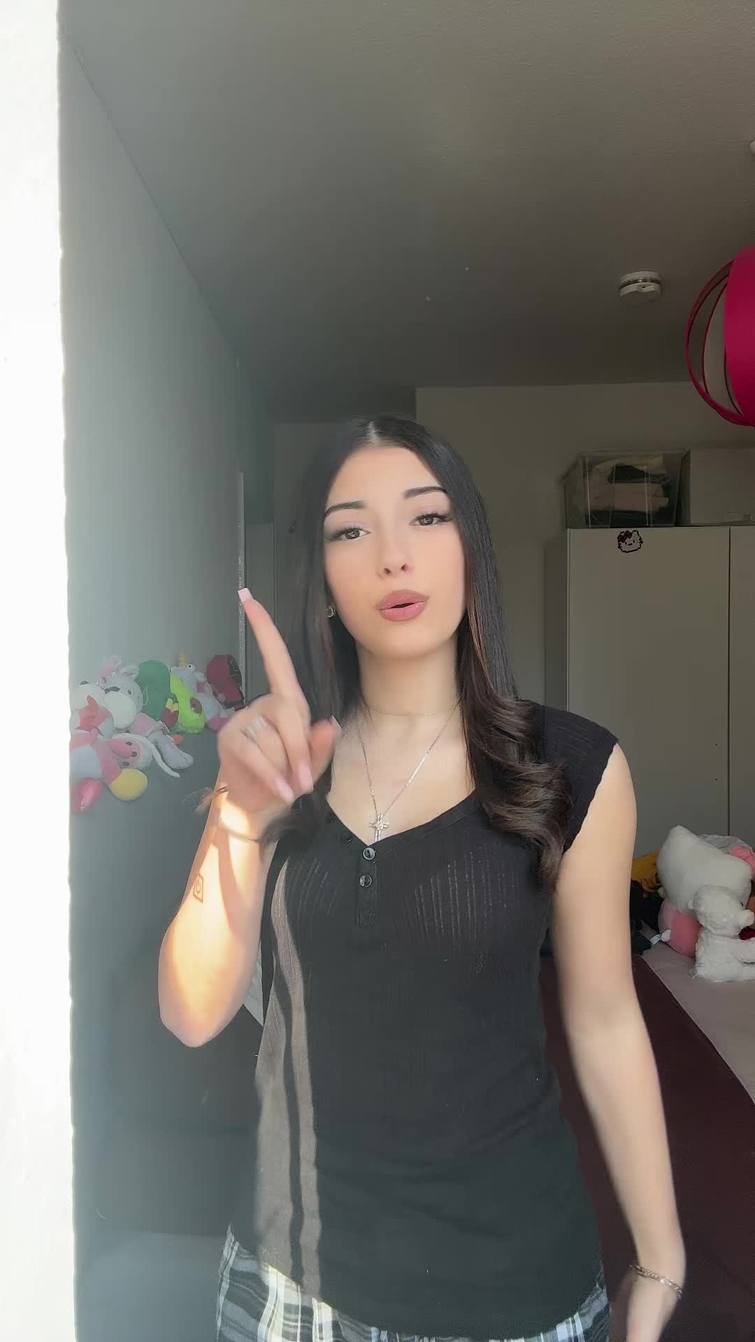 @𝐀𝐫𝐢𝐚𝐝𝐧𝐢❤︎