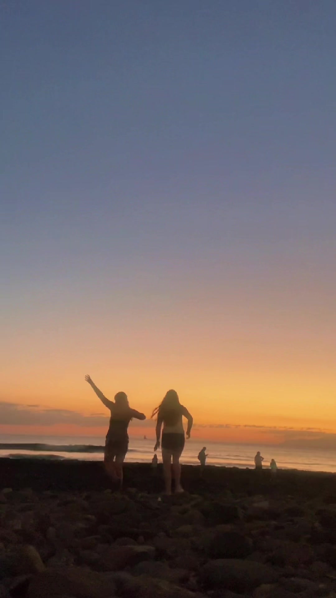 @𝓔𝓵𝓲𝓼𝓮🥥🌴🍓🌊
