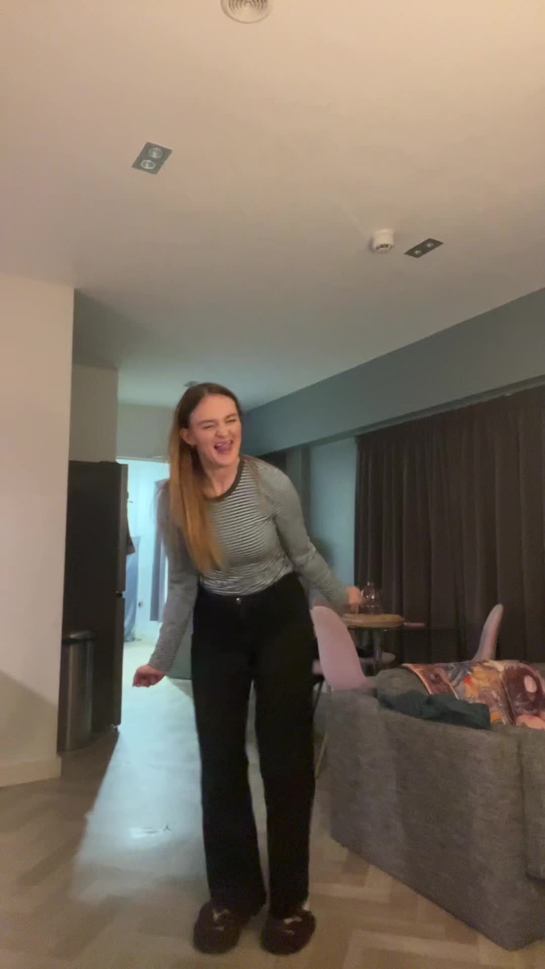 @havealaffwithsaff_