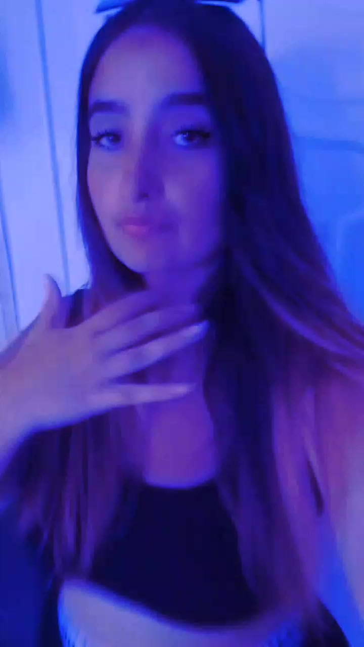 @ℯ𝓁ℯ𝓃𝒽