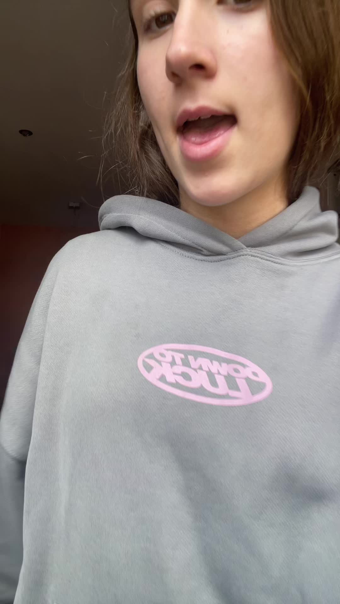 @aliciaamontenegroo