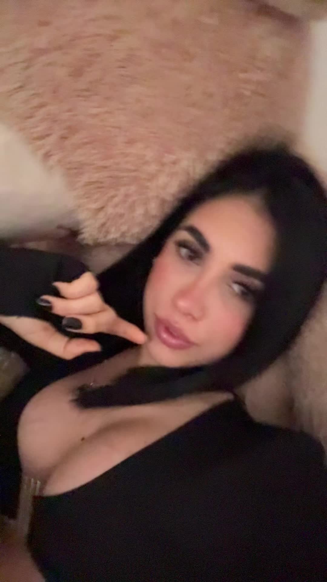 @noemy🍒🌹🌺