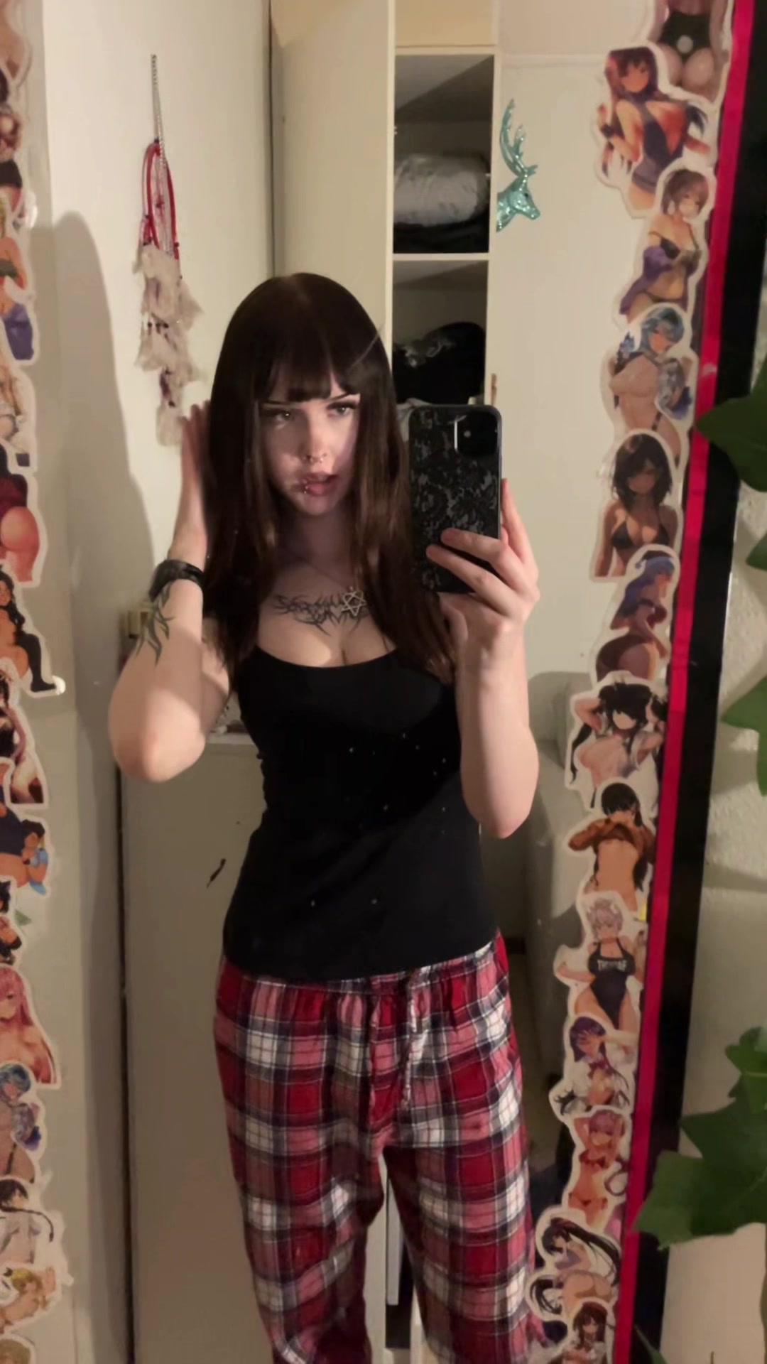 @Alisa