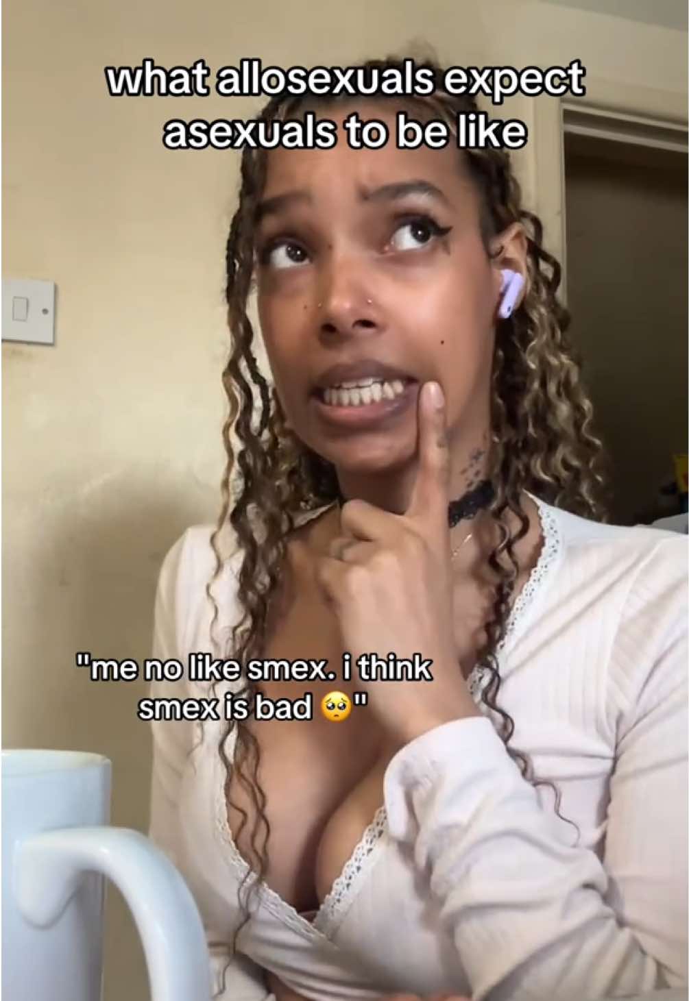 @asexualbarbie