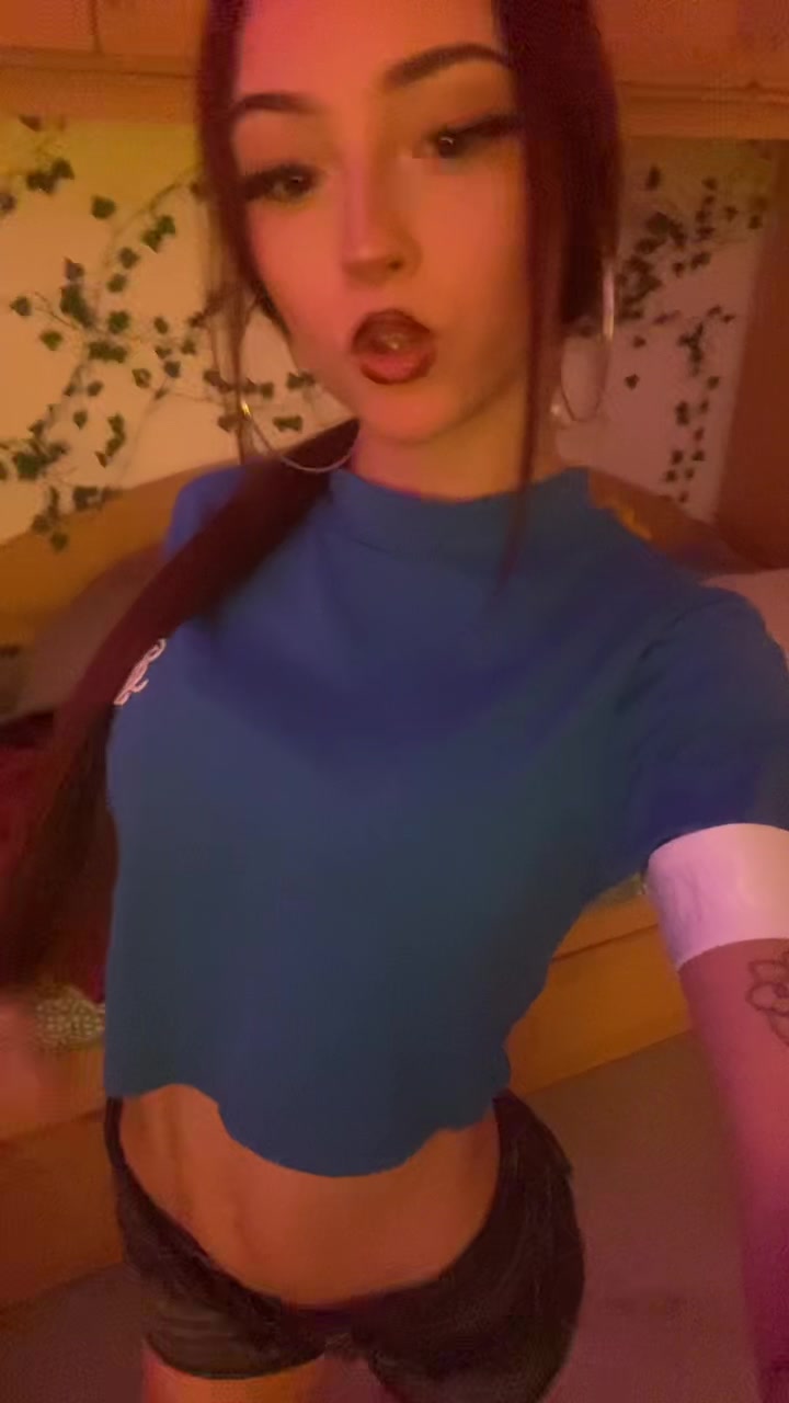 @💋🐆