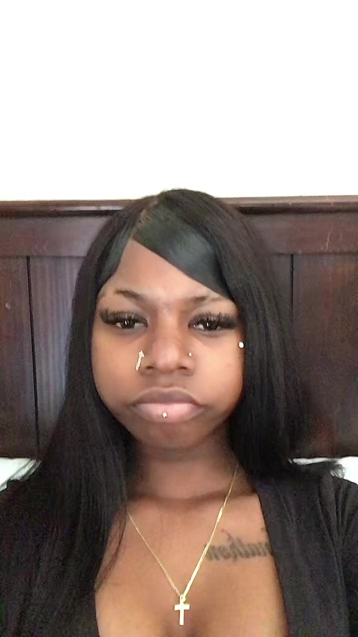 @￶
