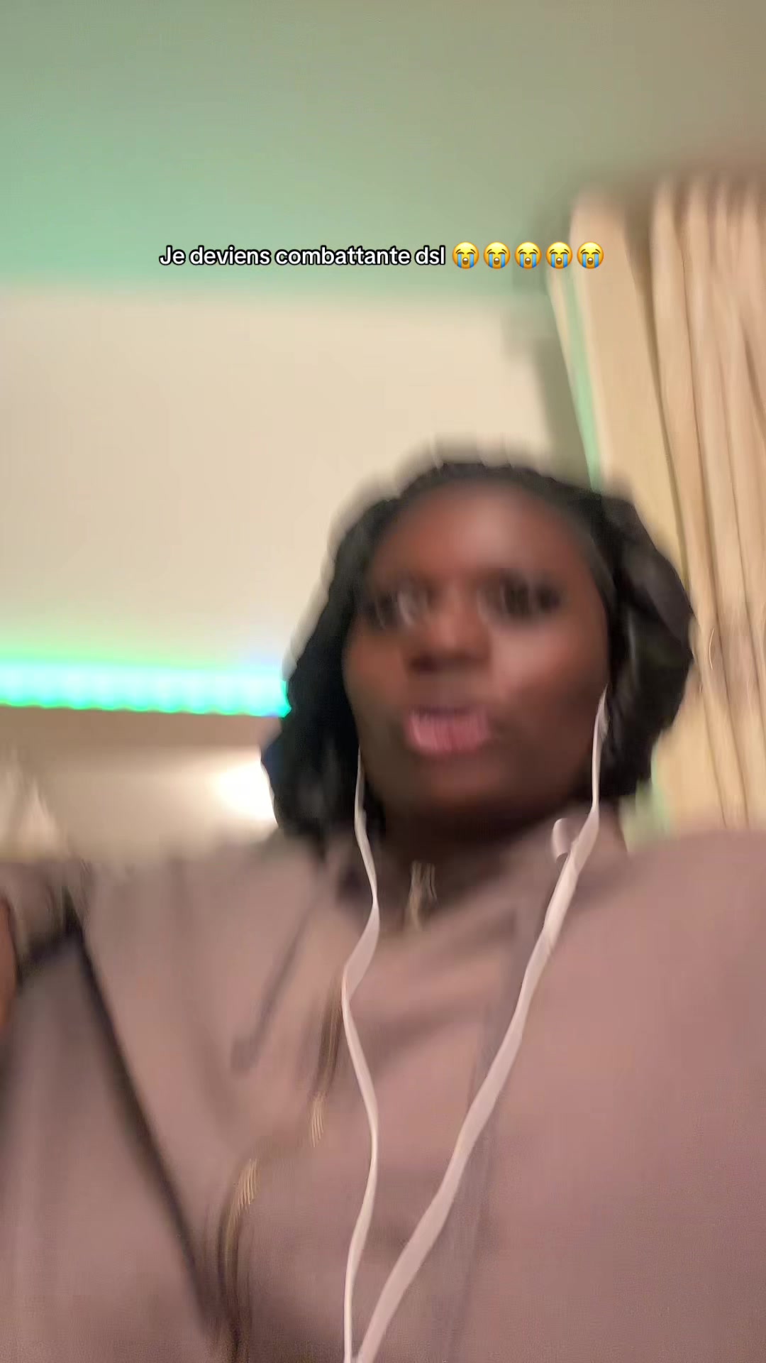 @𝐁𝐈𝐒𝐂𝐔𝐈𝐓𝟐𝐌𝐄𝐑🧜🏾&zwj;♀️