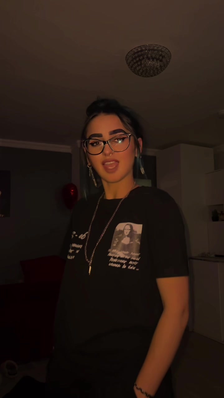 @ᖴᒪᓍᖇᖻ🖤