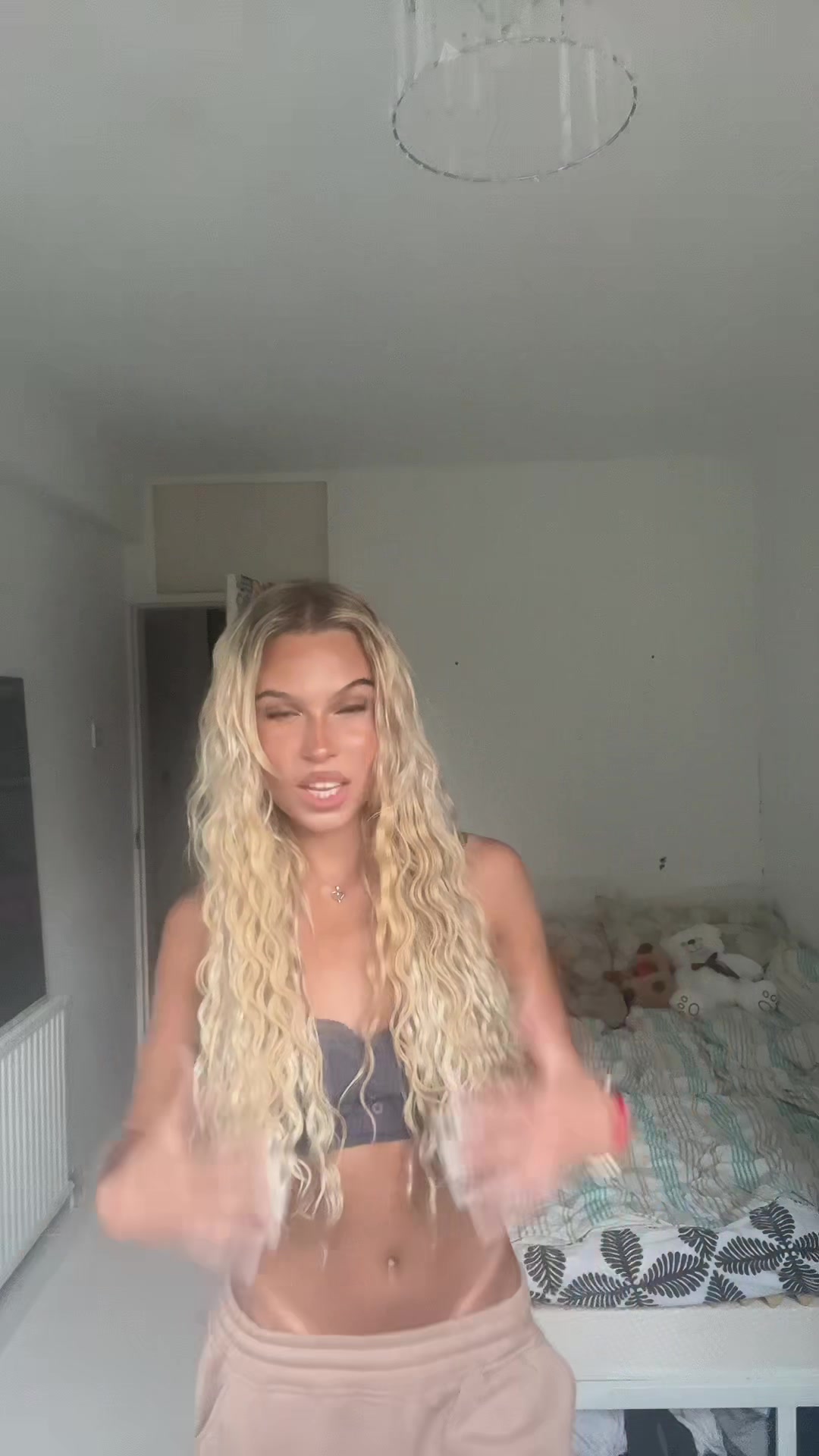 @Cocolola