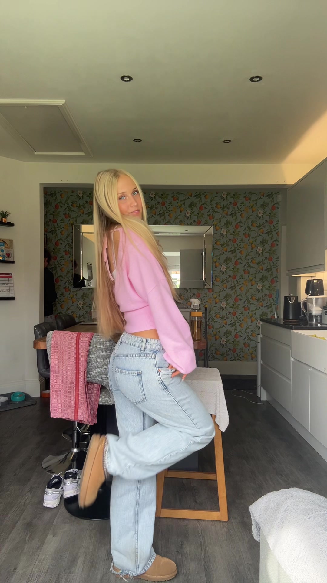 @elodie