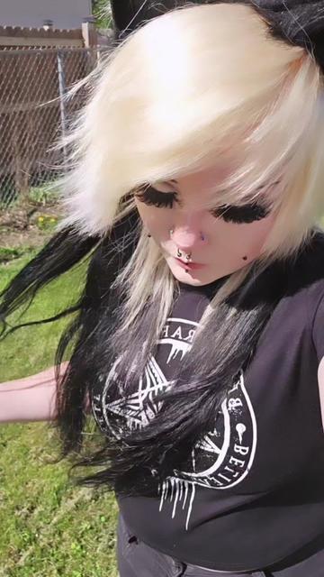@Graveyardbabe1031
