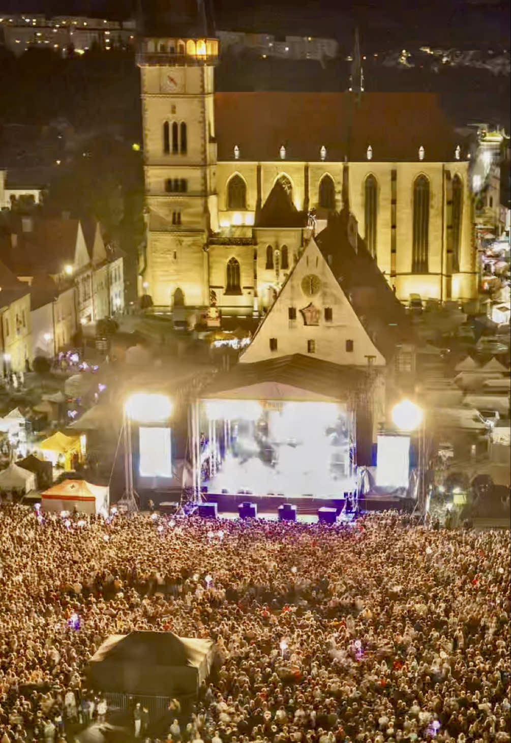 @Ilovebardejov