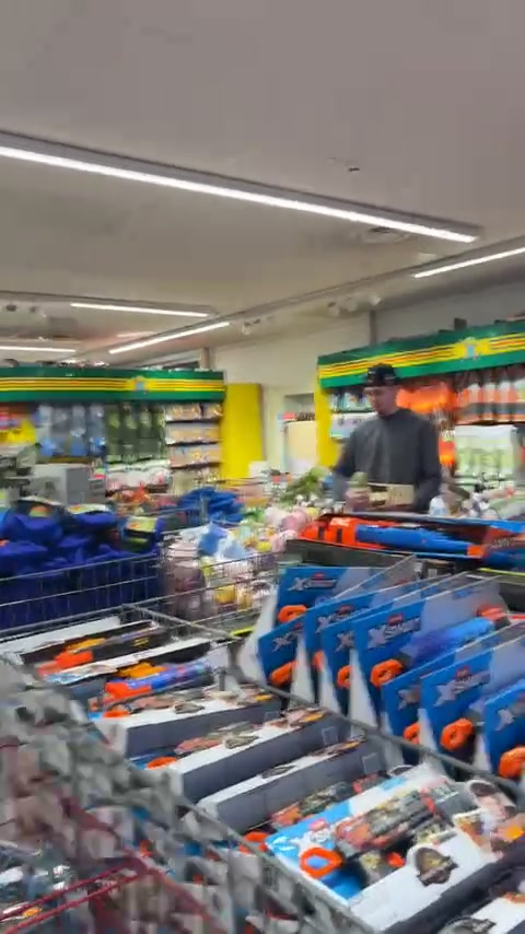@lukas_pettersen