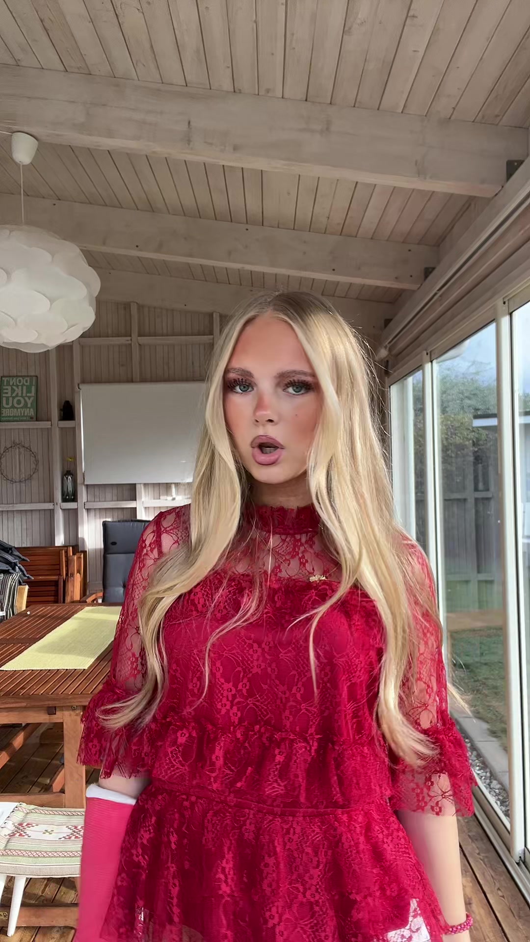 @Lovaᵇᵉ