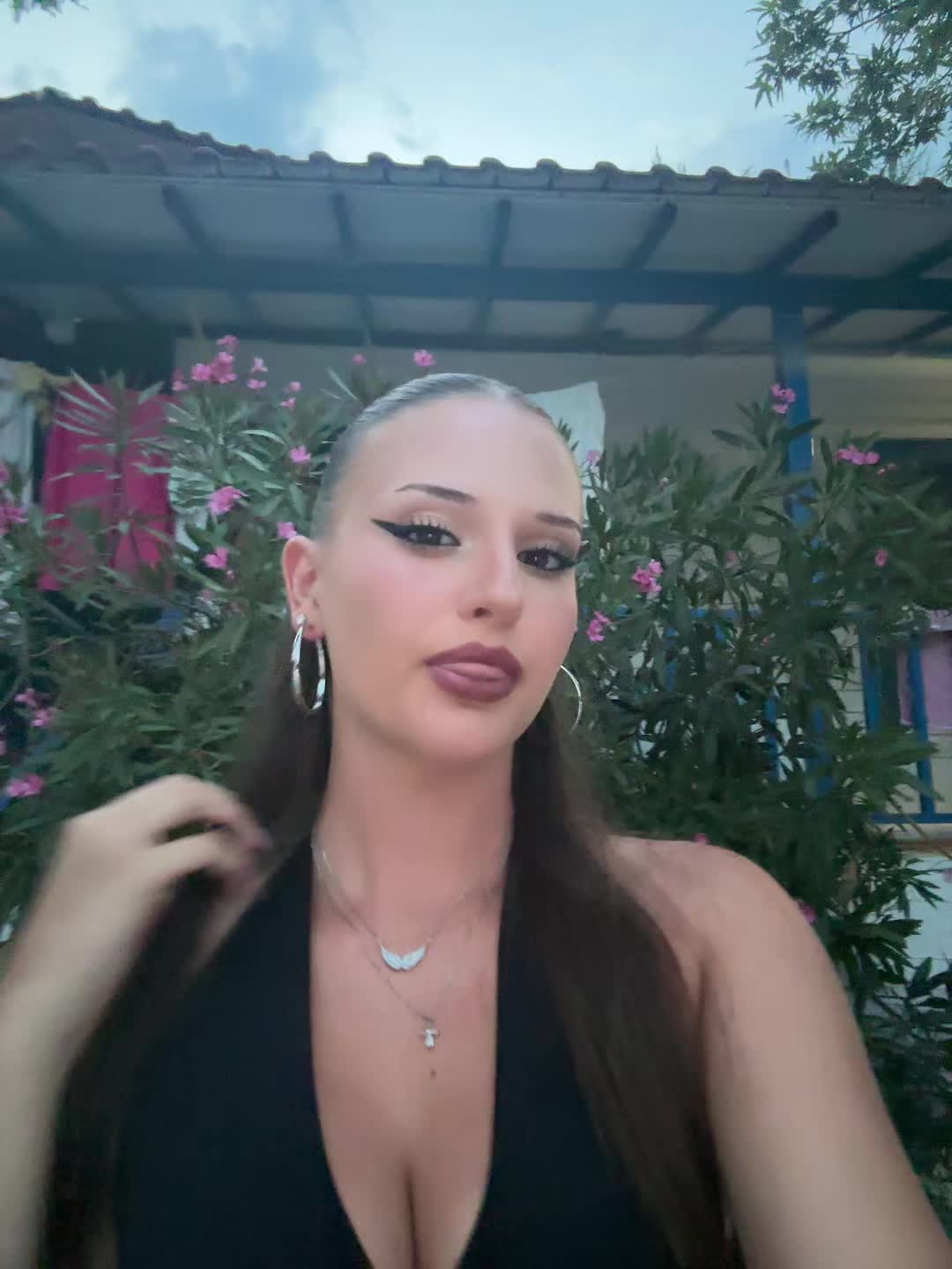 @Χρυσαα