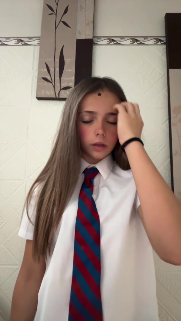 @annoyingannabelle12