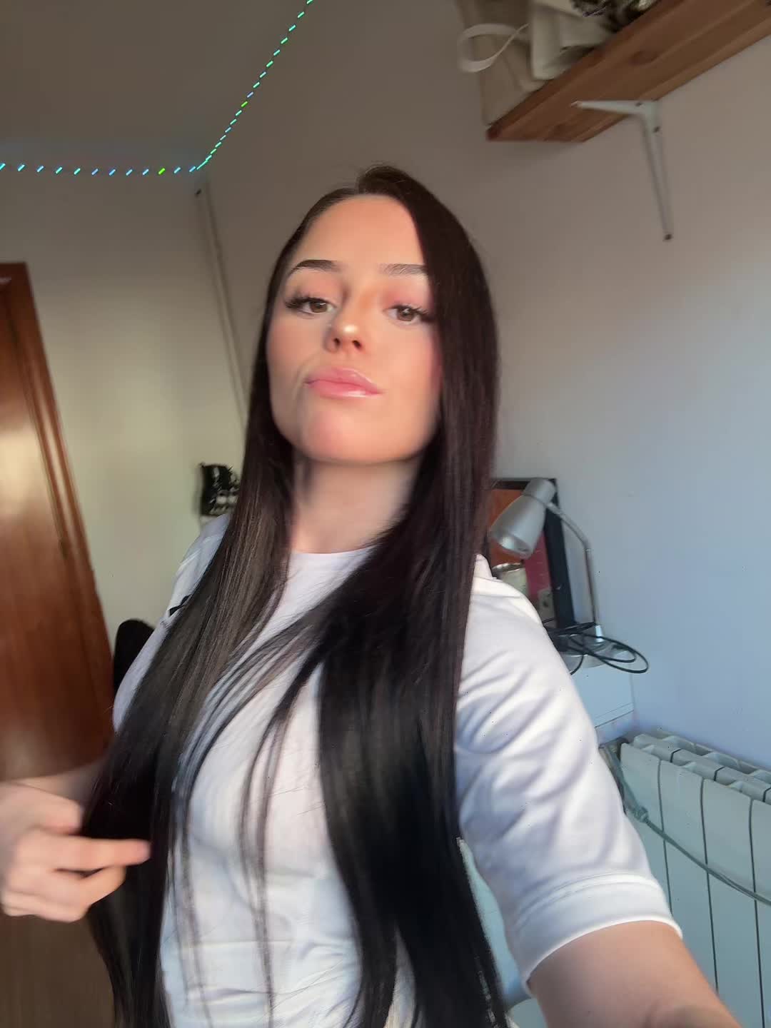 @Candela
