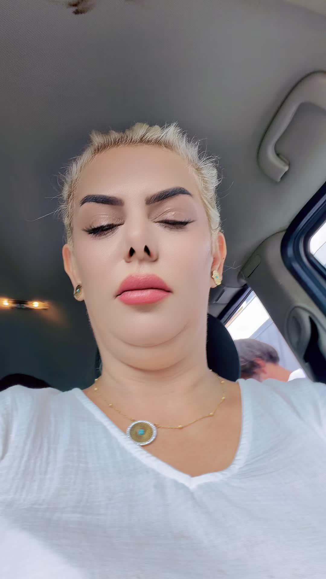 @Leonita