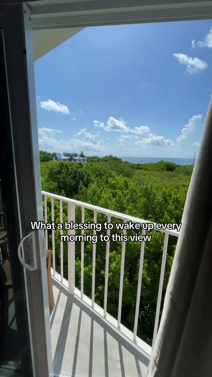 @chefcrissea