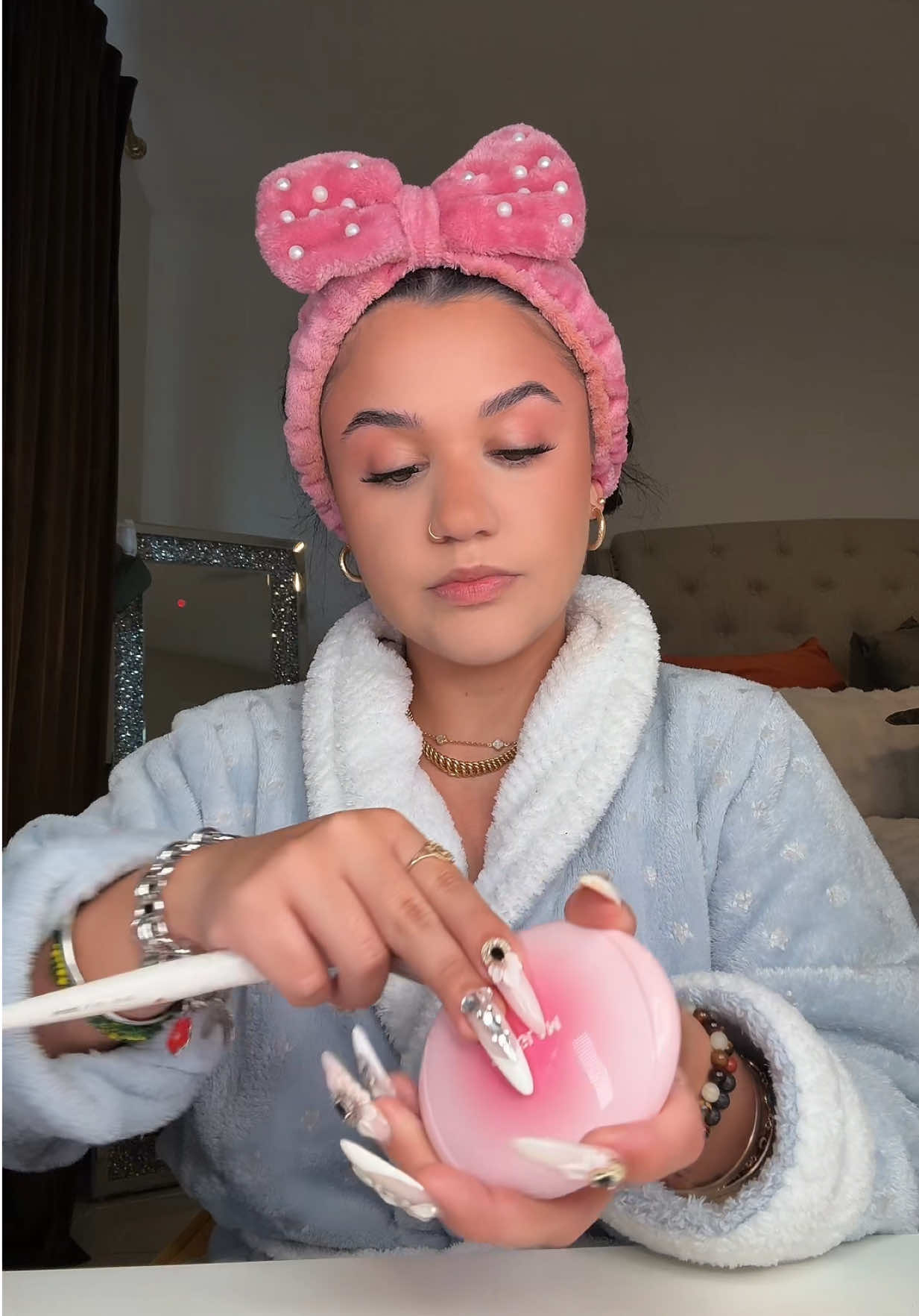 @AGGAYUCITA<3