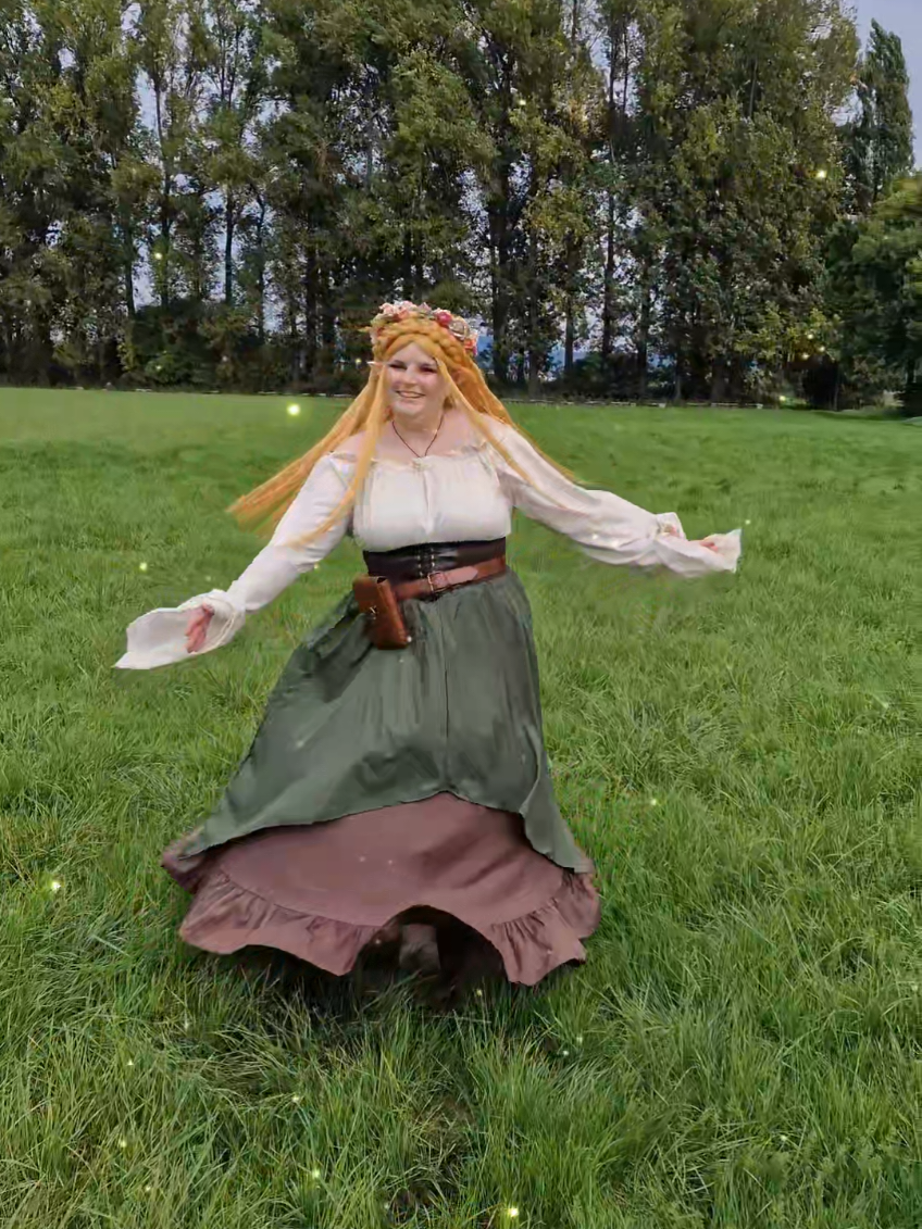 @leekuo_cos ⊹₊ ⋆
