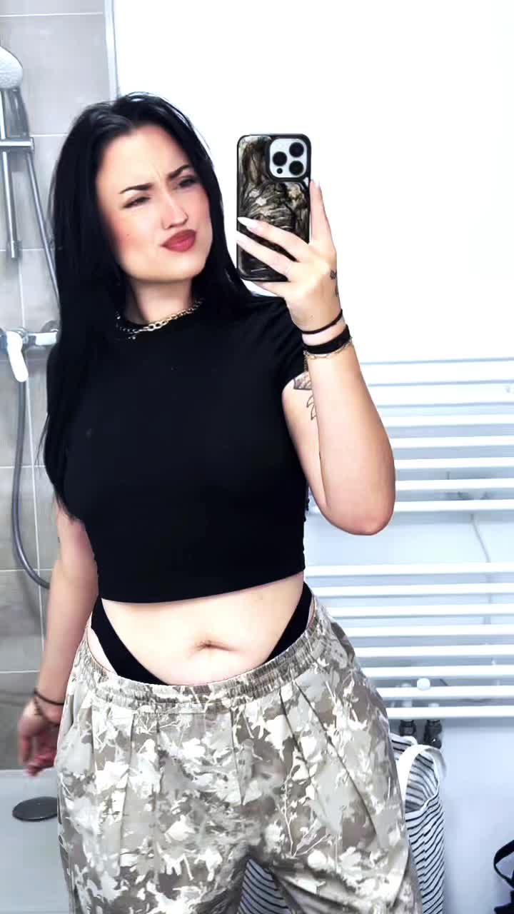 @ᗰᗩᗰᗩ 𓂀