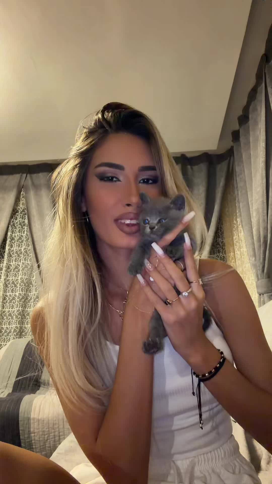 @alexia regina 🤍