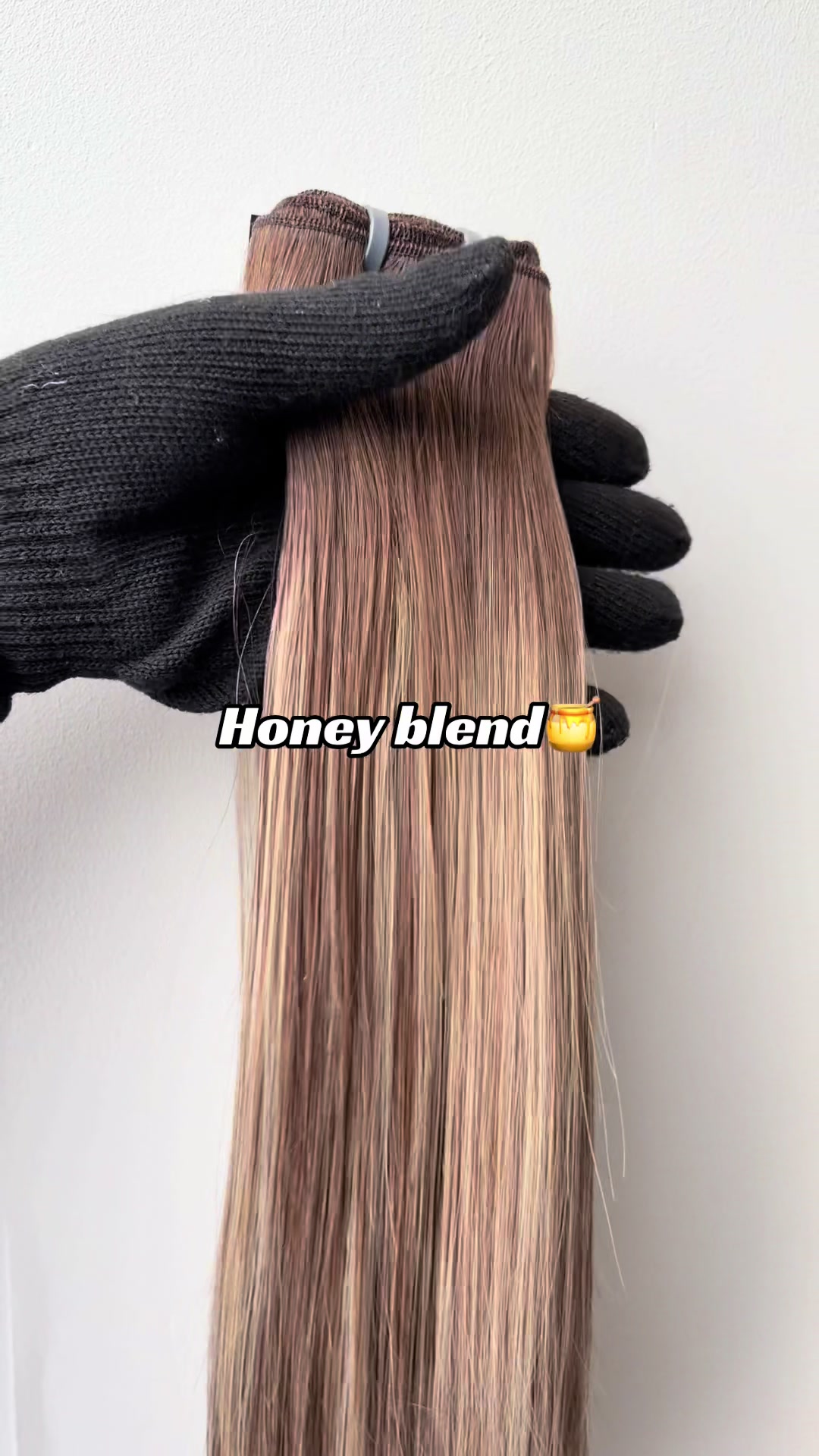 @Chellyshairr