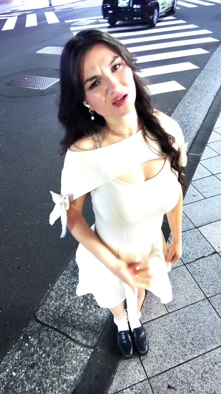 @Lili💌 | Flugbegleiterin