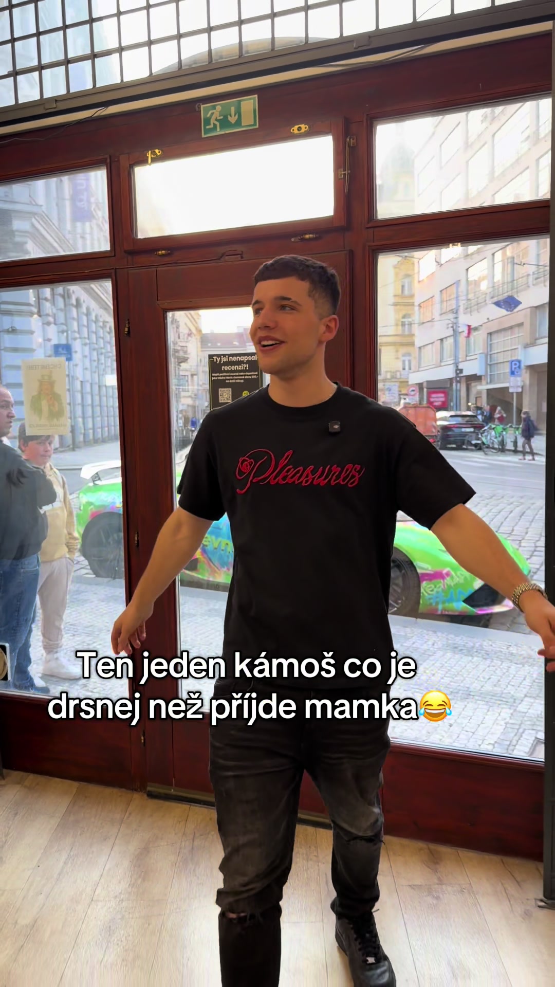 @DOMOVN&Iacute; BRATŘI👑