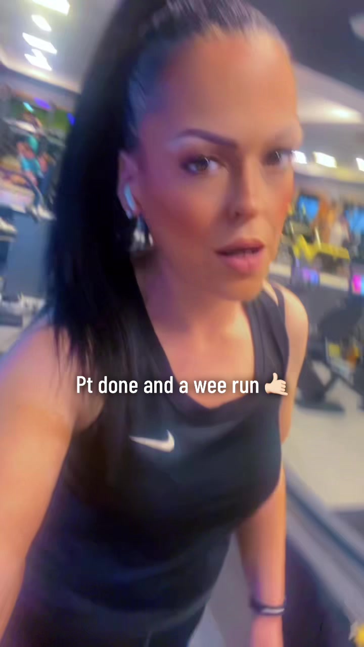 @Lizzysparkupyourlife🥰