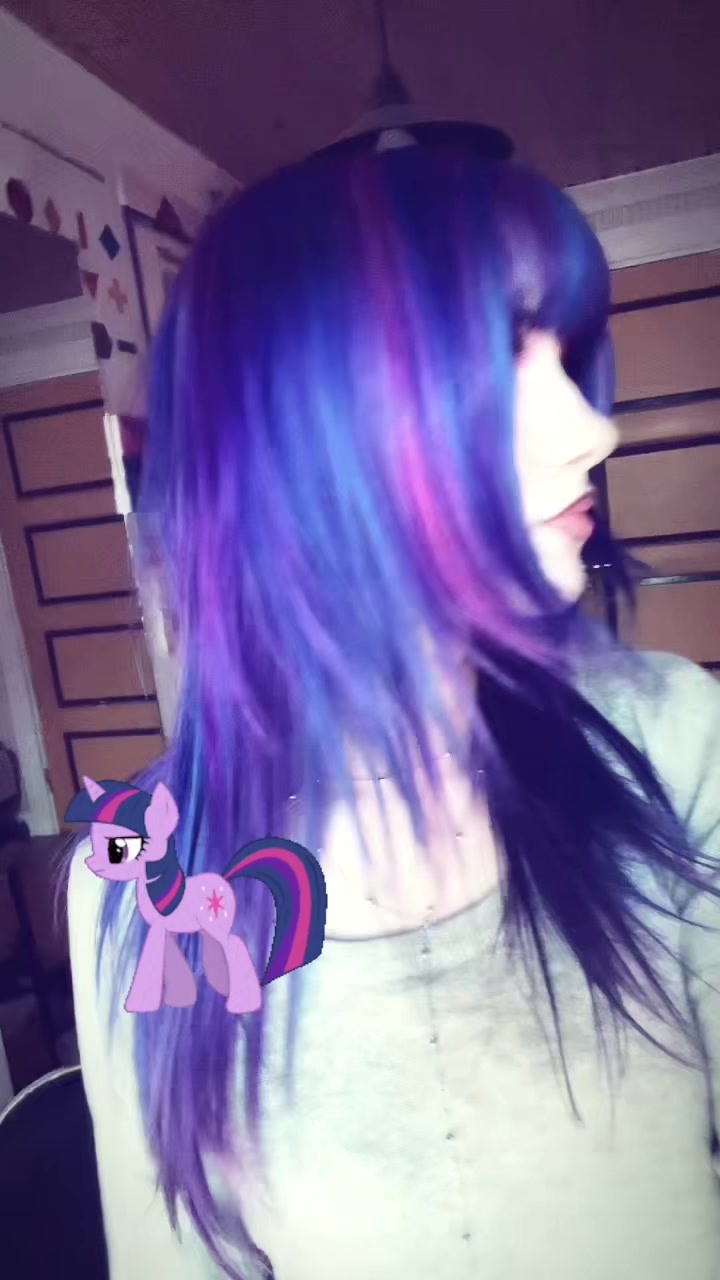 @✮ 𝑺𝒊𝒊𝒓𝒊 ⋆♪ 🎧ྀི💋