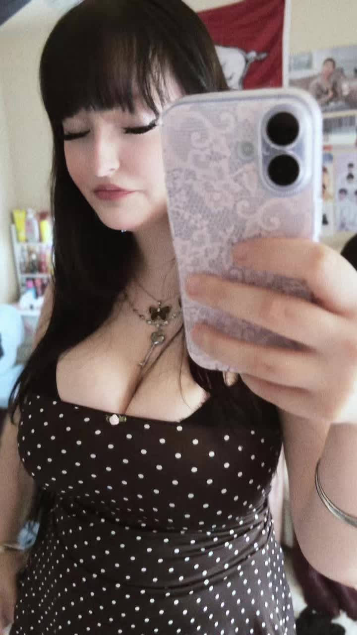 @bella⁷