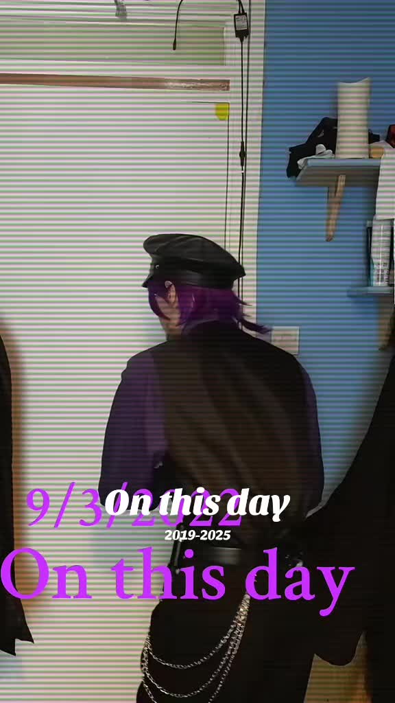 @vox/Alastorcosplay12345