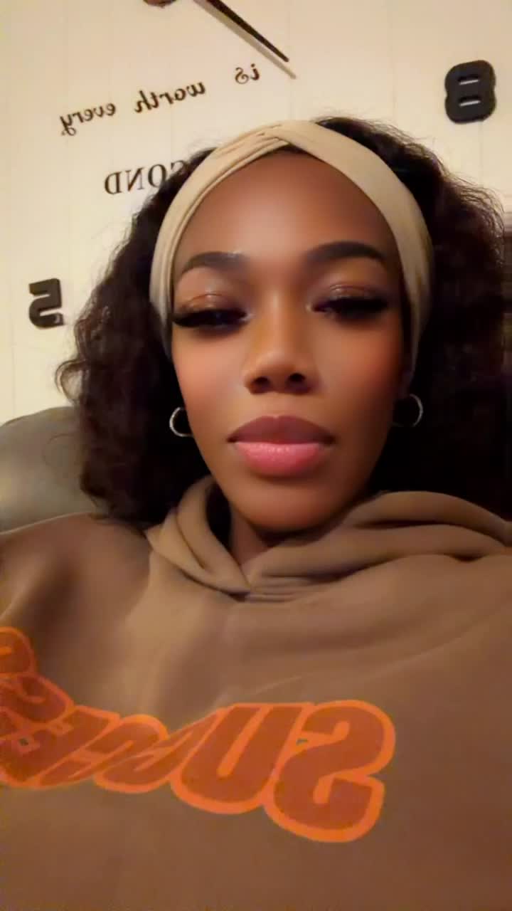 @Vicky Santana