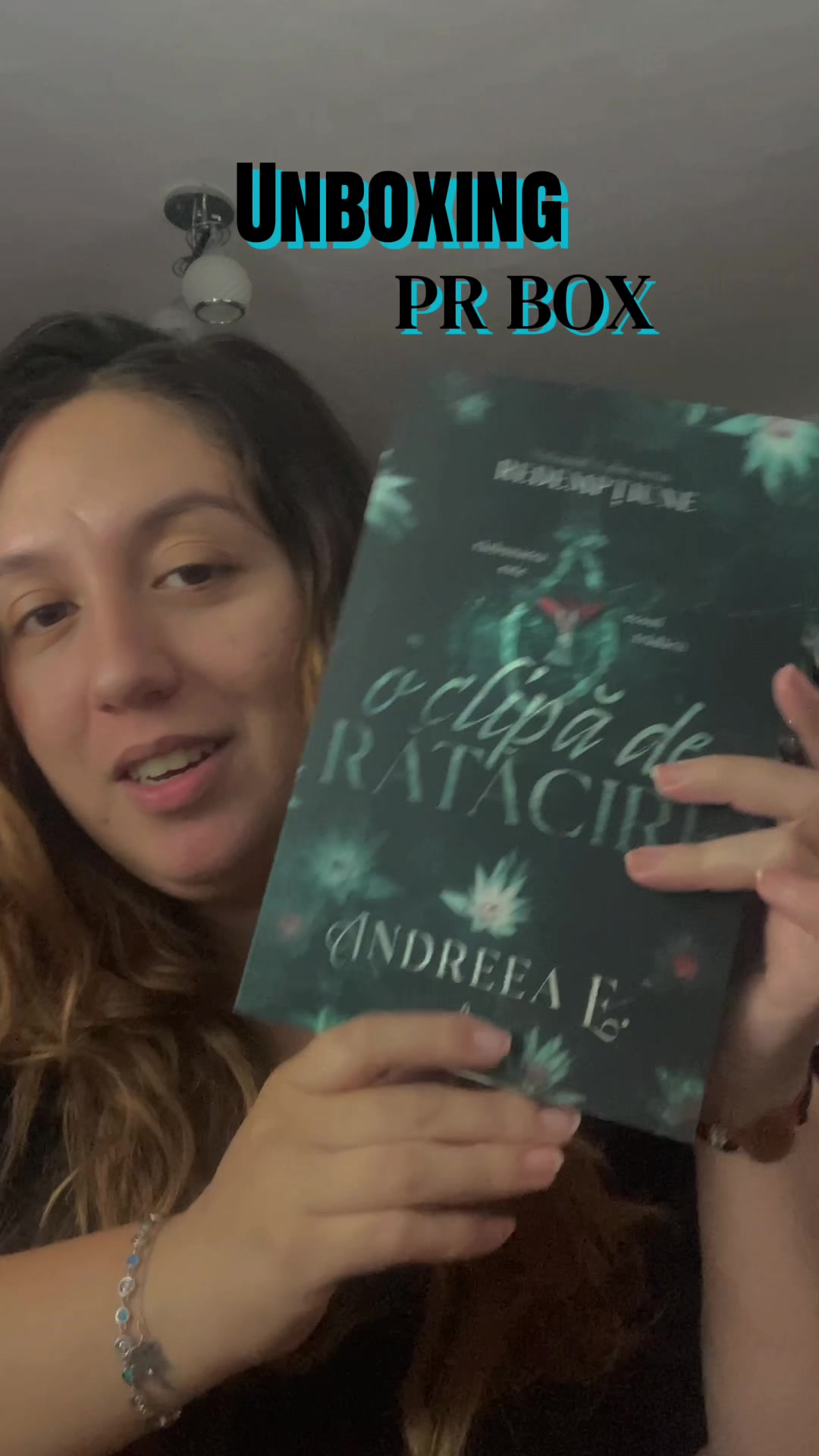 @iulia ioanna 📚🖋️