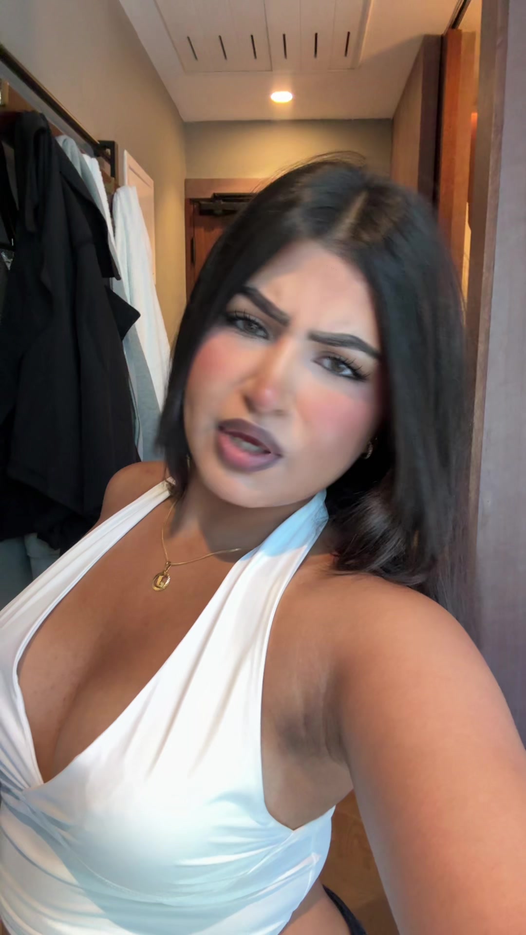 @Jaanvi