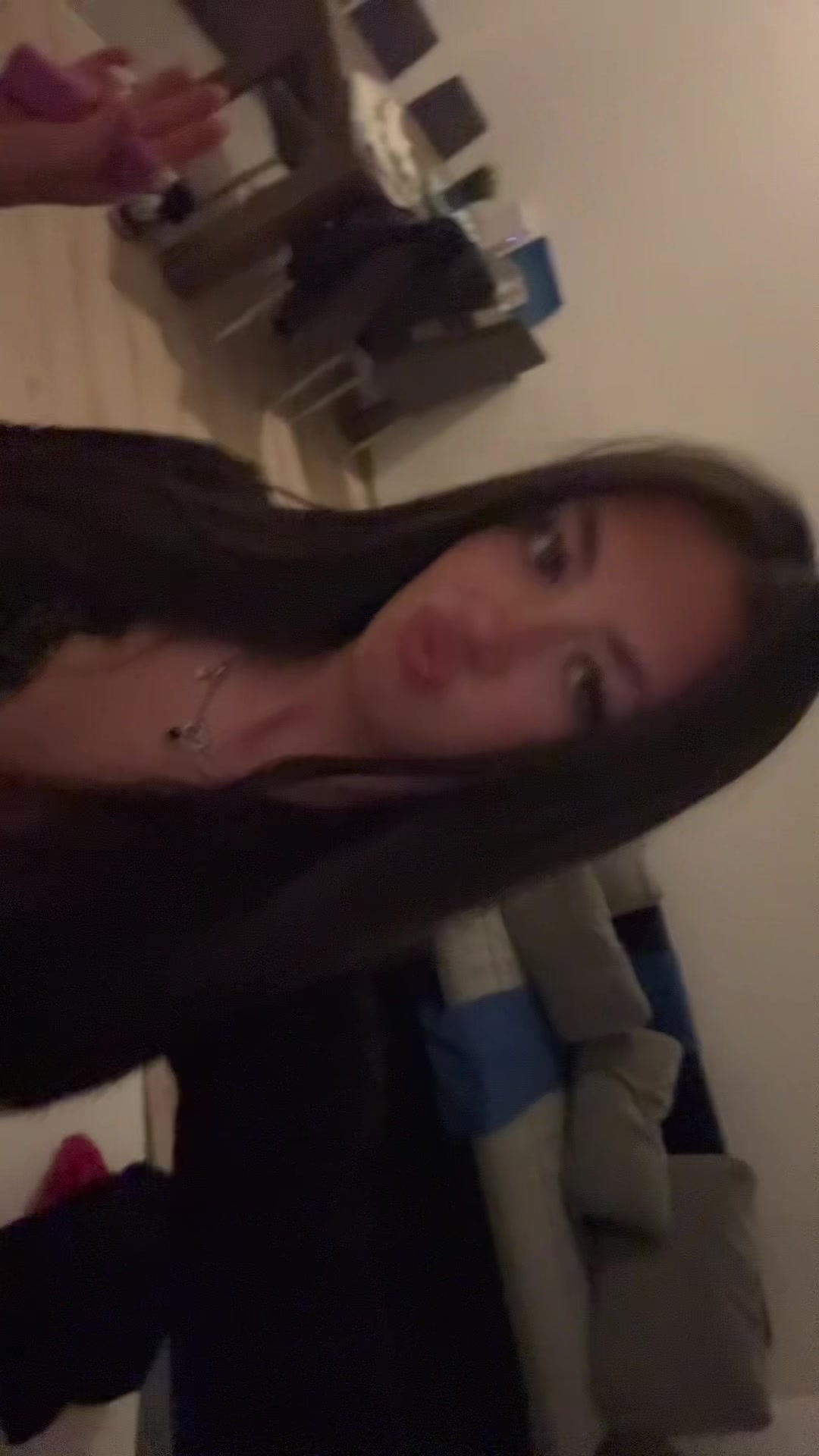 @ST